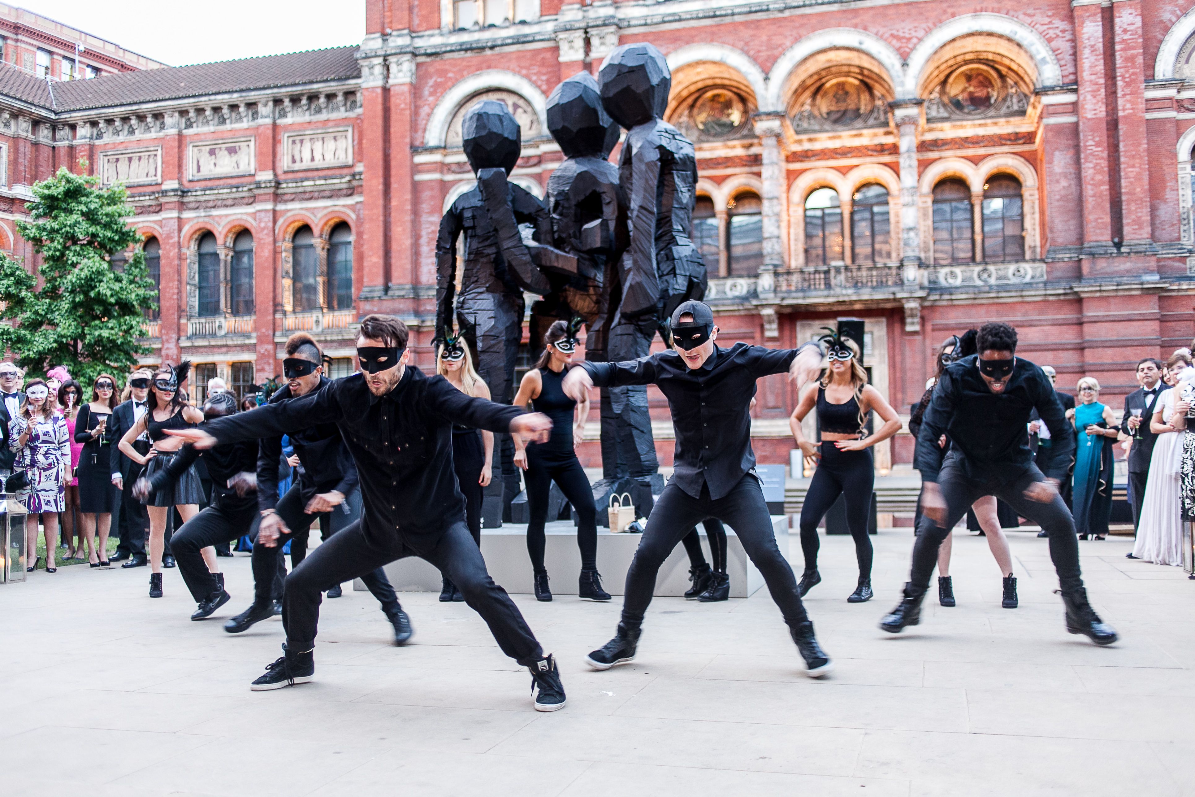 Flash mob dance acts Cabaret Acts: The Perfect Highlight Of Any Event